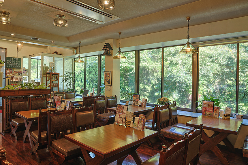 レストハウス たんぽぽ店内